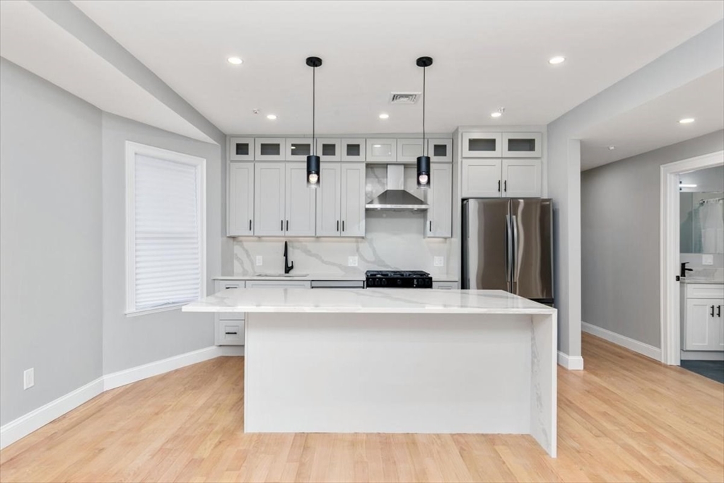 755 Boylston St # 3 Property Photo 1