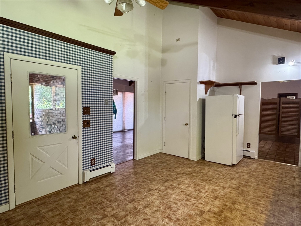 64 Number 10 Schoolhouse Rd Property Photo 7