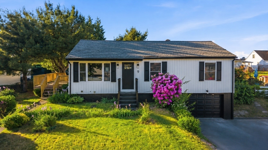 9 San Juan Dr Property Photo 1
