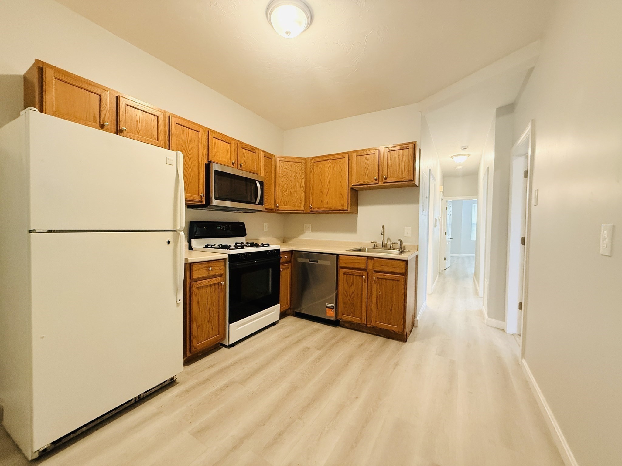 93 Zeigler St # 1 Property Photo 5