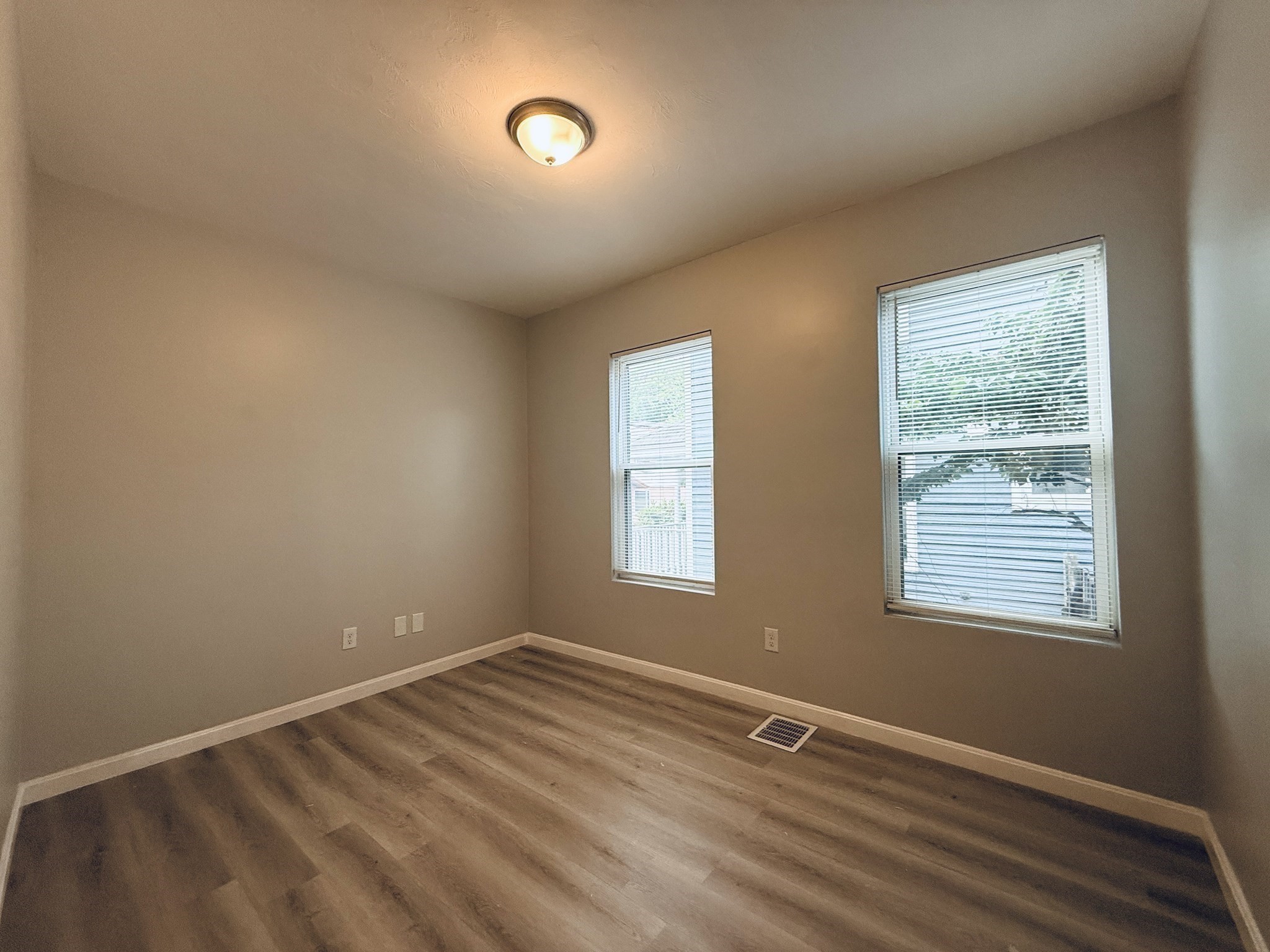 93 Zeigler St # 1 Property Photo 13