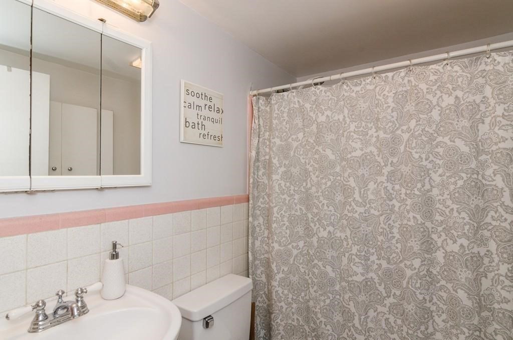 10 Commonwealth Ct # 2 Property Photo 10