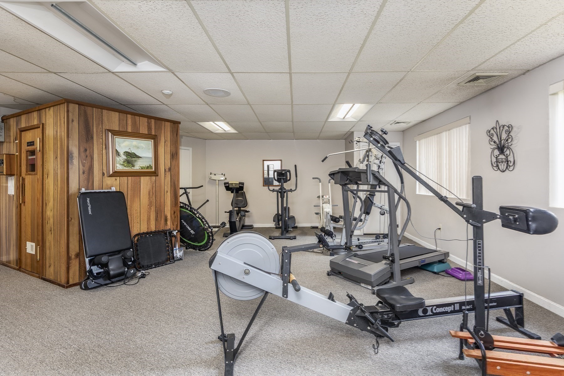 295 Lynn Shore Drive # 402 Property Photo 18