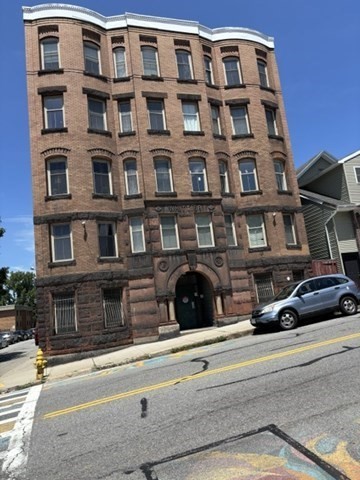 257 Pleasant St # 9 Property Photo 1