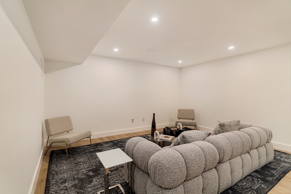 15 South Waverly Property Photo 27