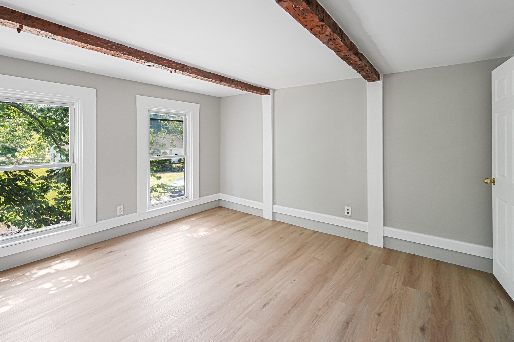 62-64 Willow Rd Property Photo 15