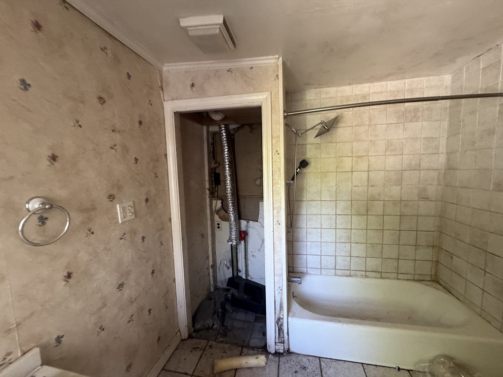 252 Main St Property Photo 20