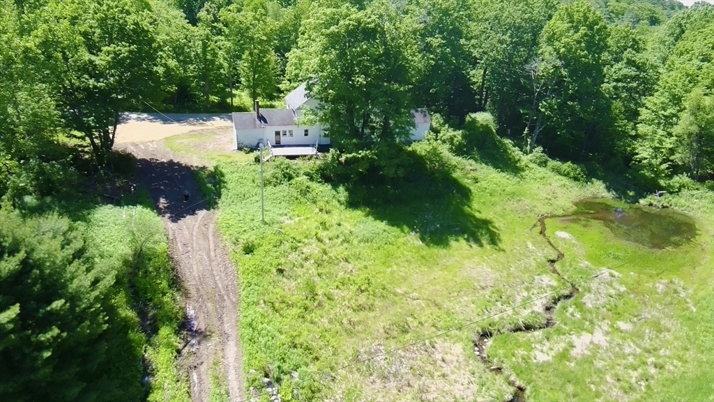 76 Cooleyville Rd Property Photo 3