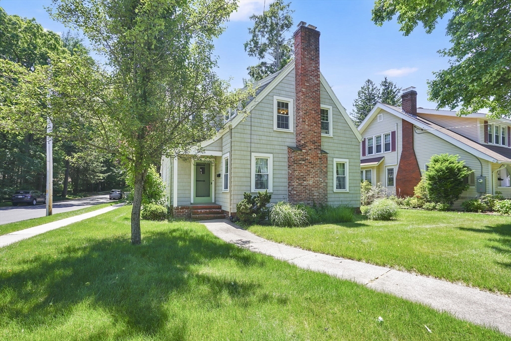 169 Greenacre Ave Property Photo 1