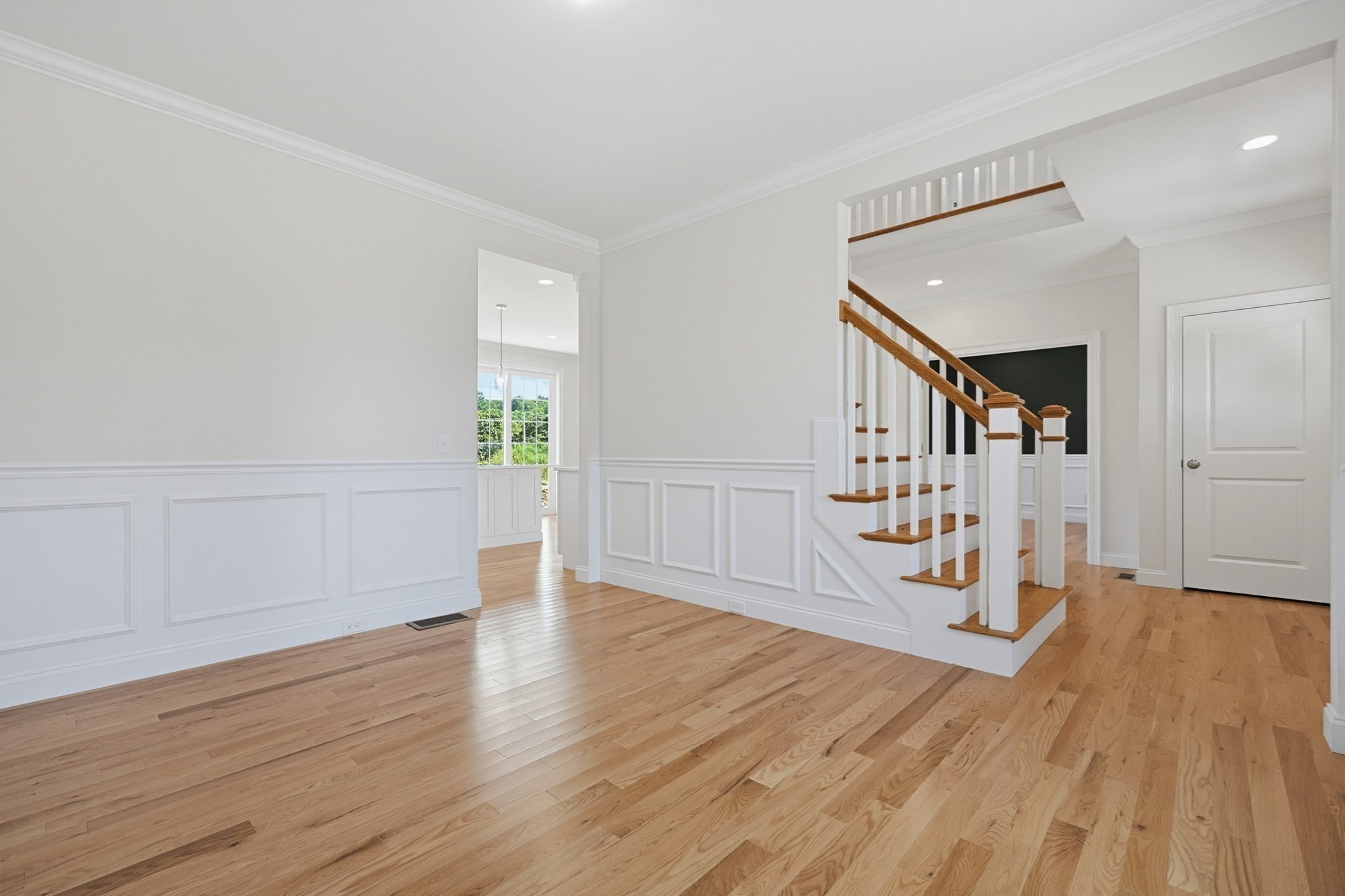 7 Lamire Way Property Photo 5