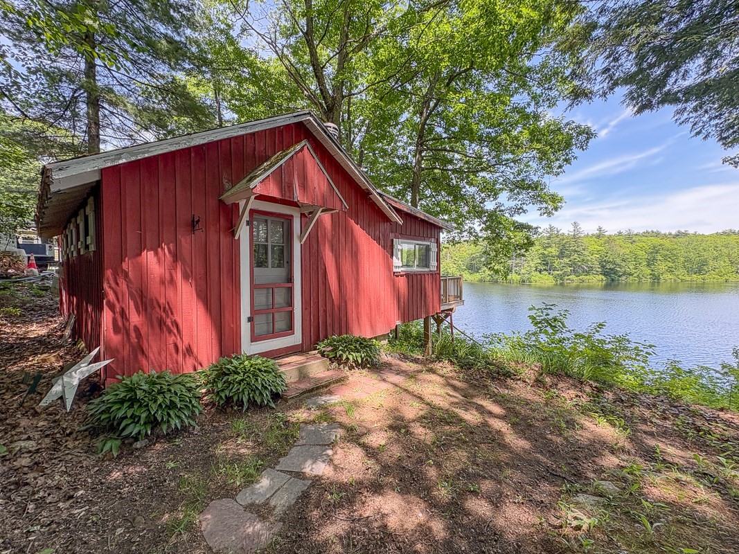 33 Watatic Pond Rd Property Photo 1