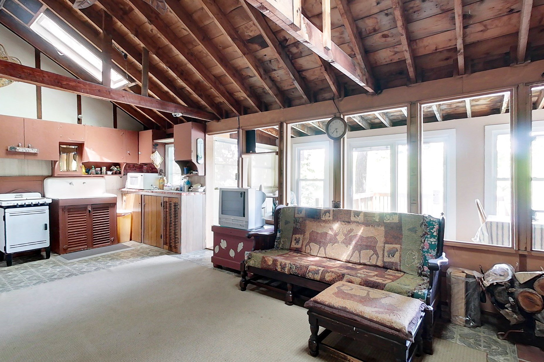 33 Watatic Pond Rd Property Photo 6