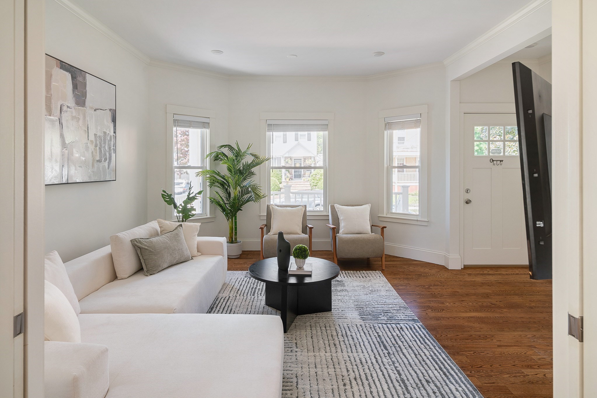 37 Sheridan Ave # 1 Property Photo 10