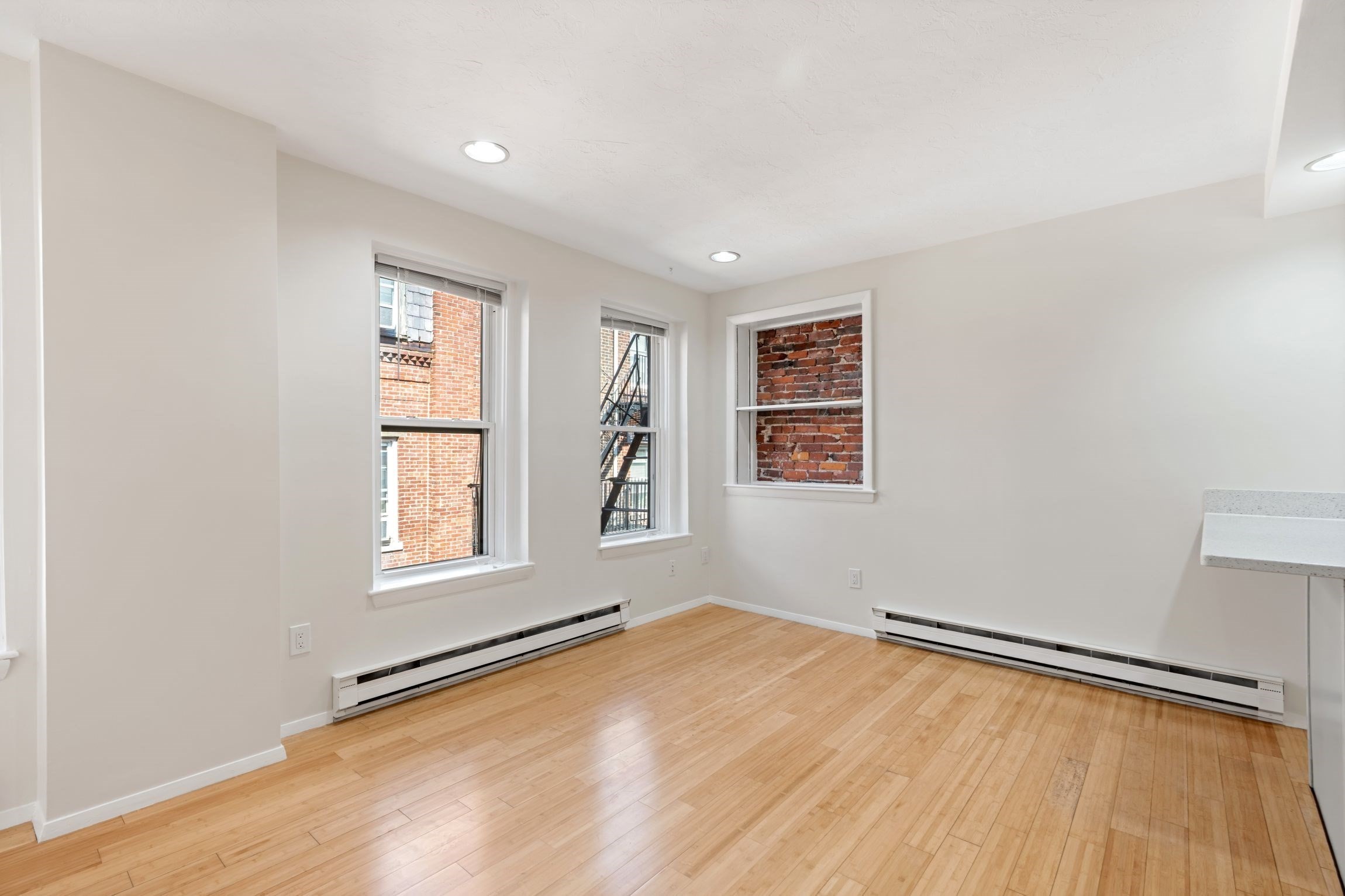 38a Charter Street # 7 Property Photo 3