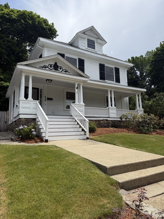 649 Main St Property Photo 1