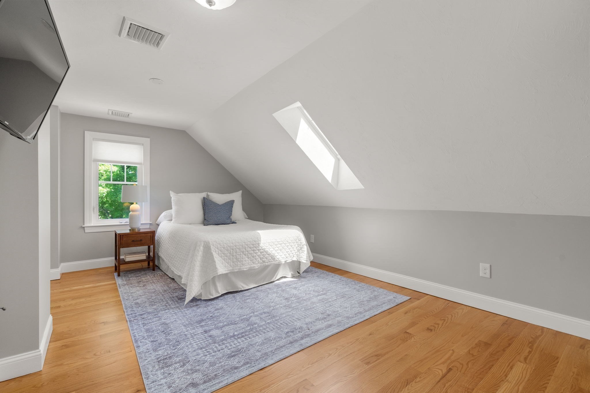 189 Conant St # 189 Property Photo 14