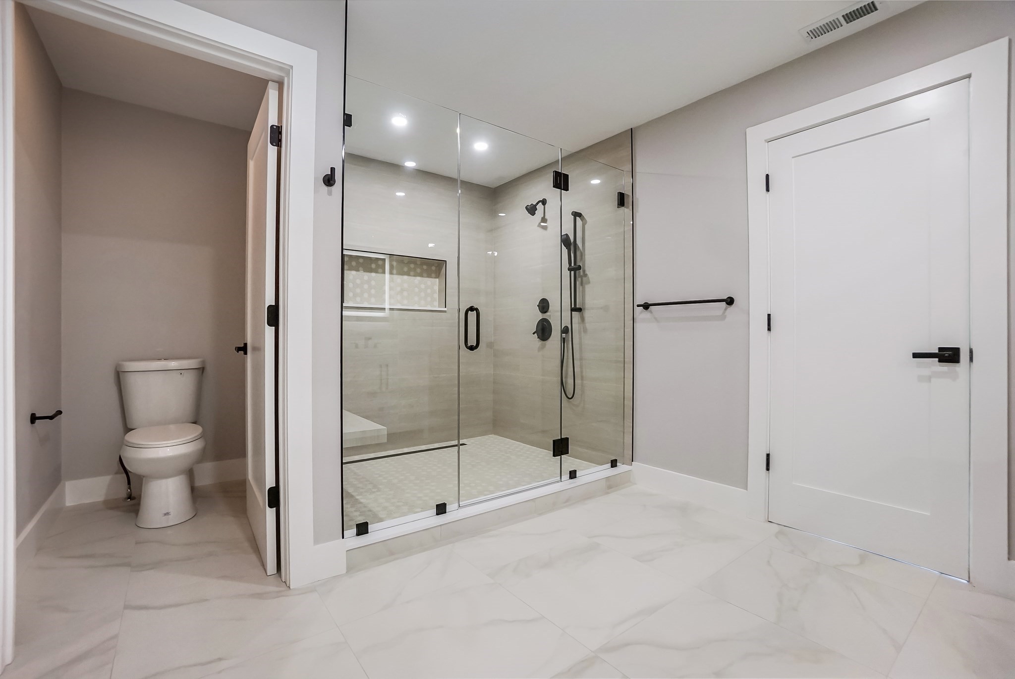 15 Foss # A Property Photo 18