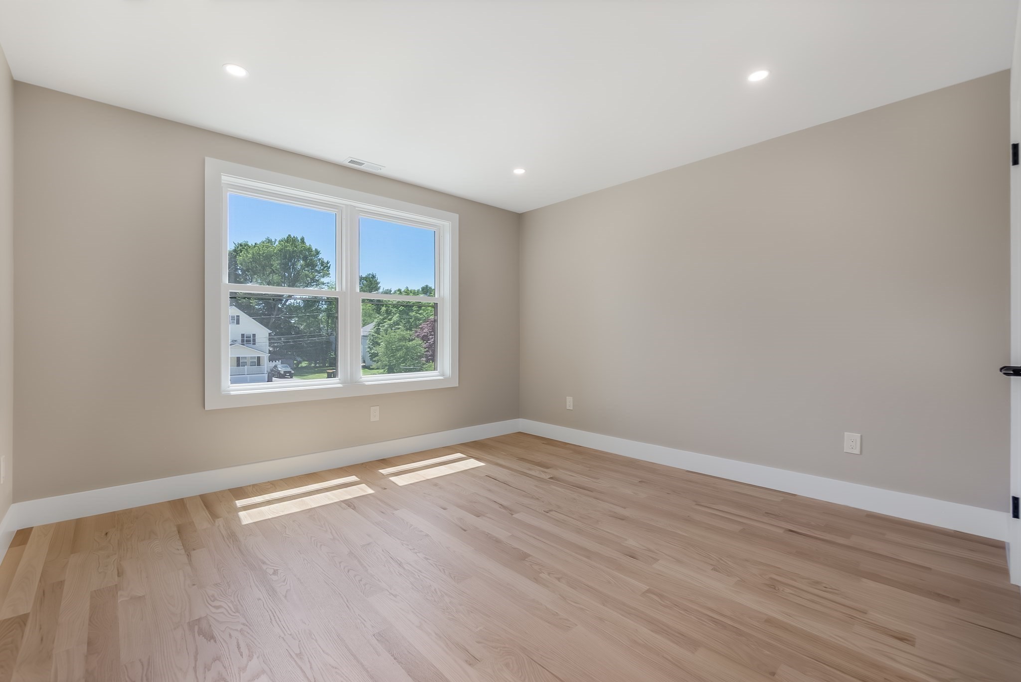 15 Foss # A Property Photo 24