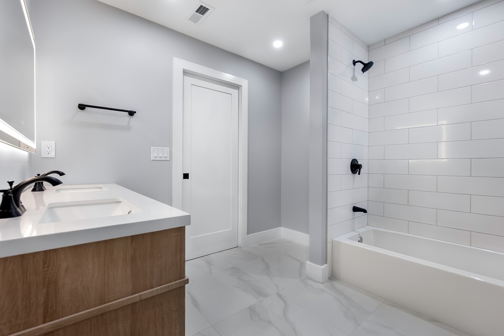 15 Foss # A Property Photo 26