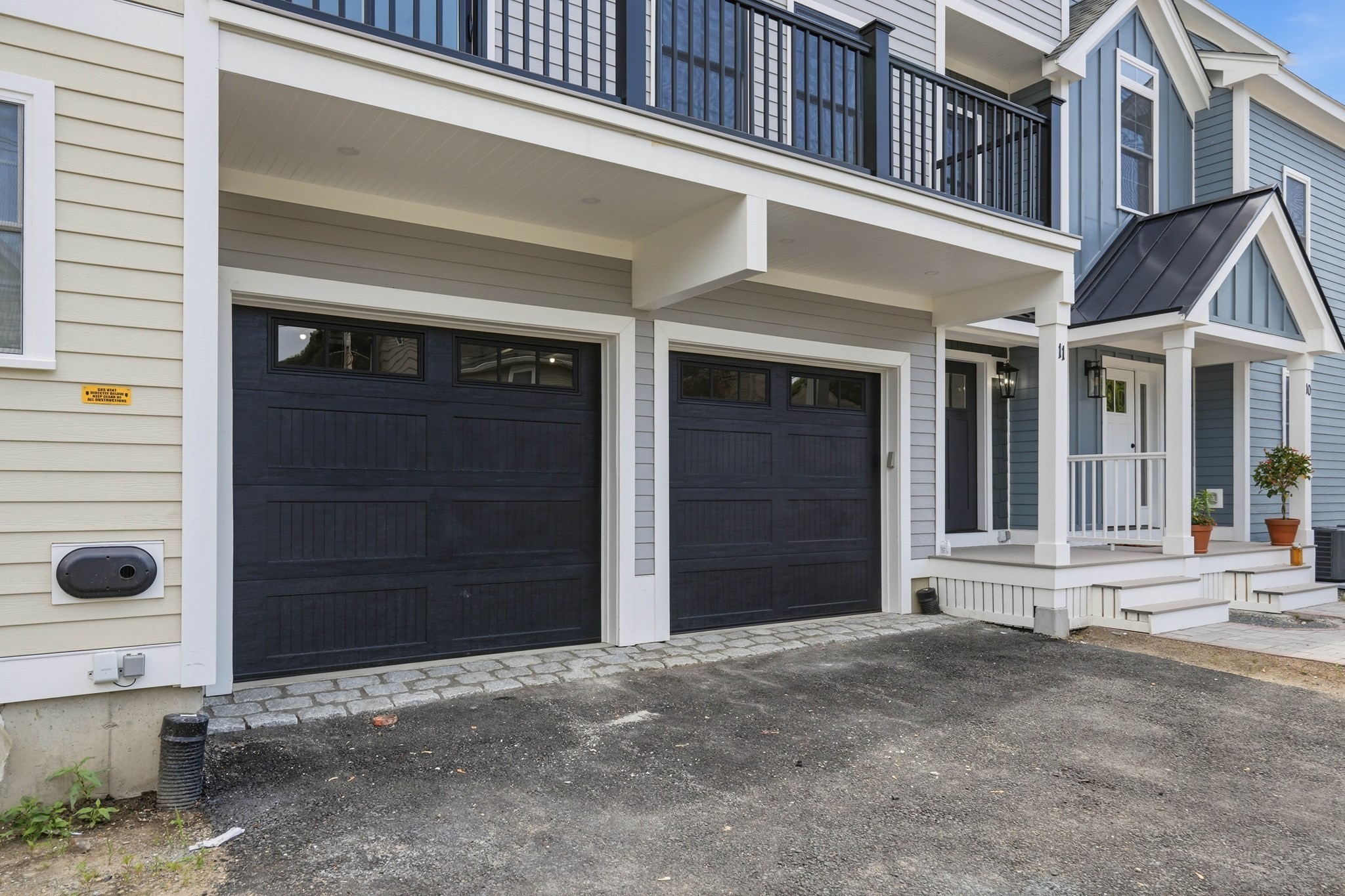 11 Washington Street Property Photo 5