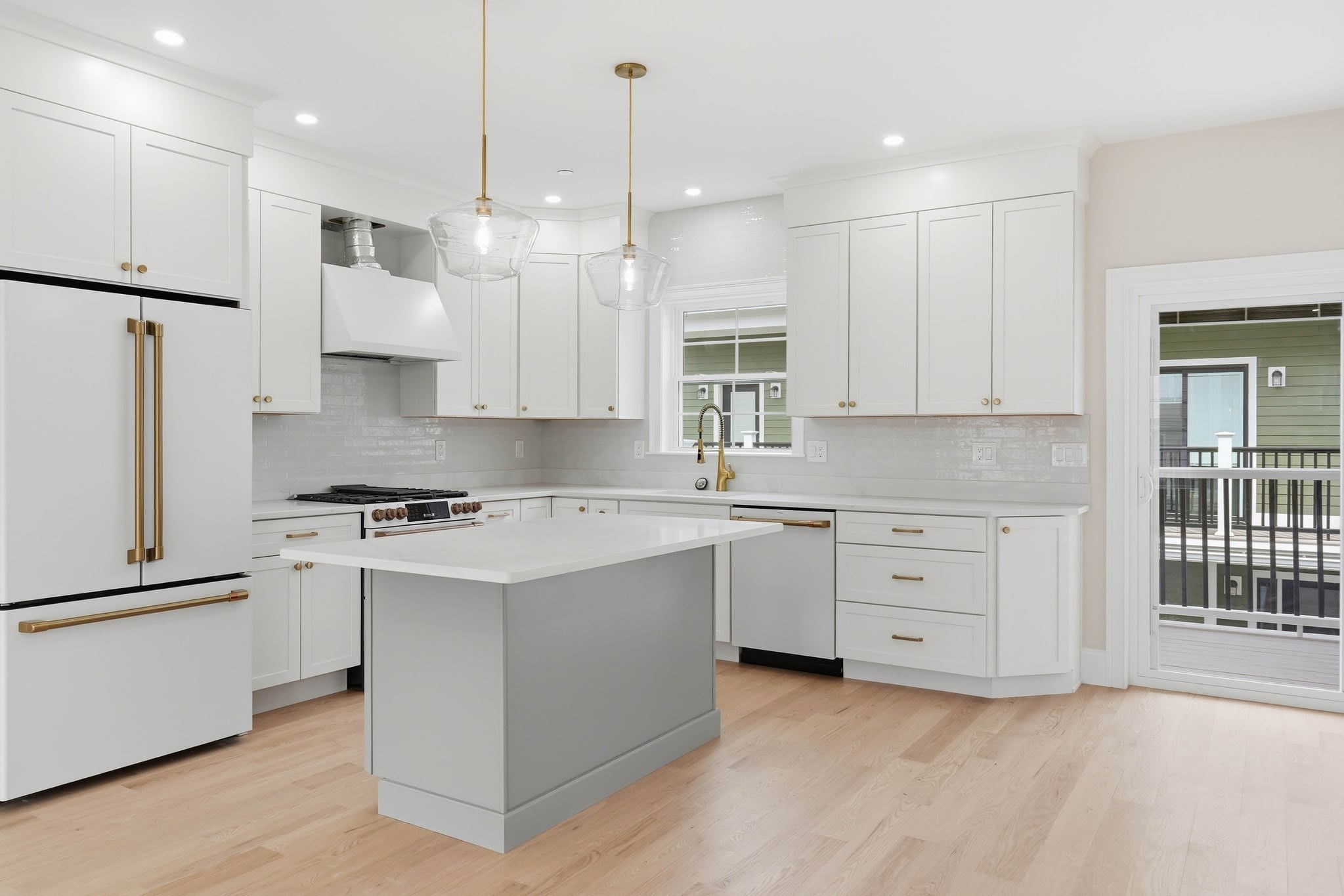 11 Washington Street Property Photo 9