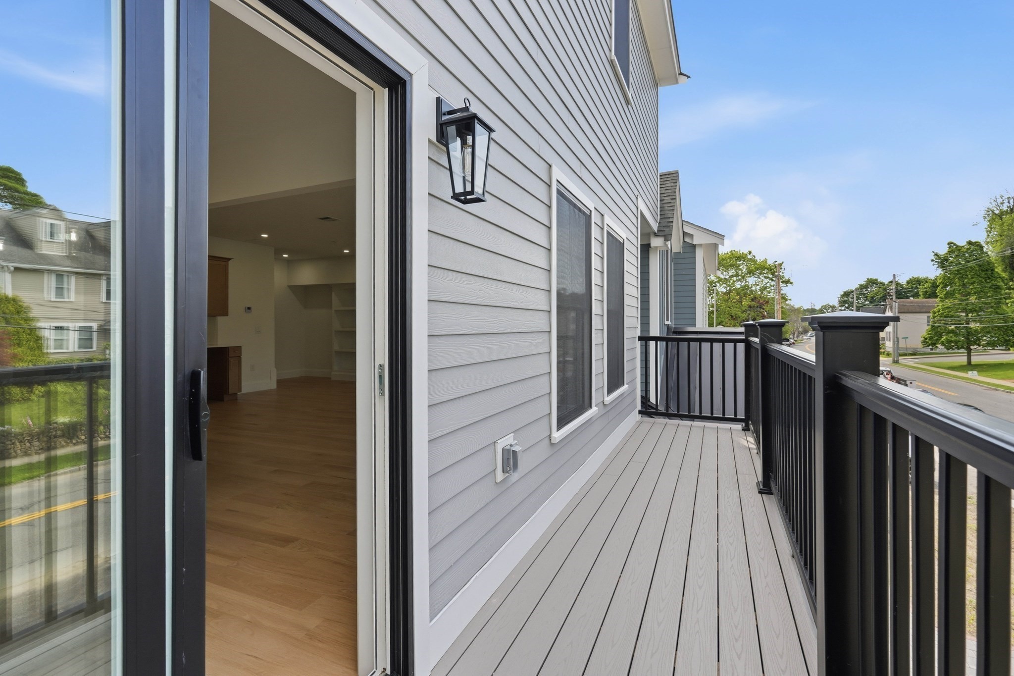 11 Washington Street Property Photo 17