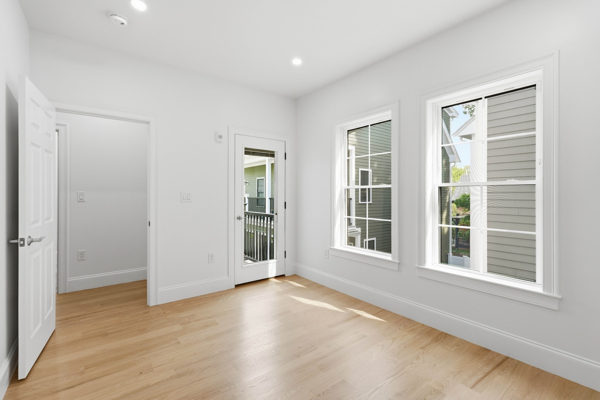 11 Washington Street Property Photo 19