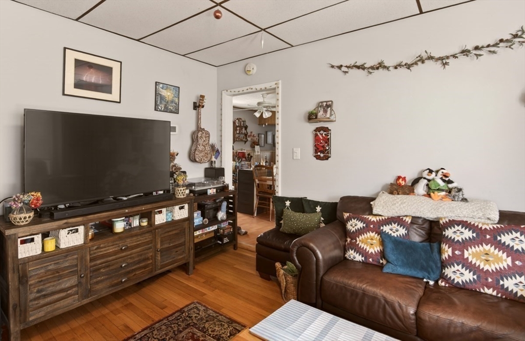 23 Quincy St Property Photo 14