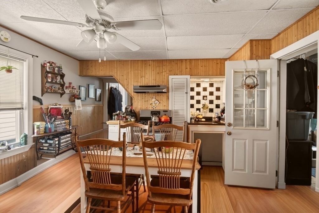 23 Quincy St Property Photo 17