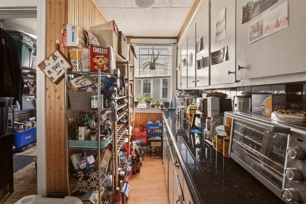 23 Quincy St Property Photo 18