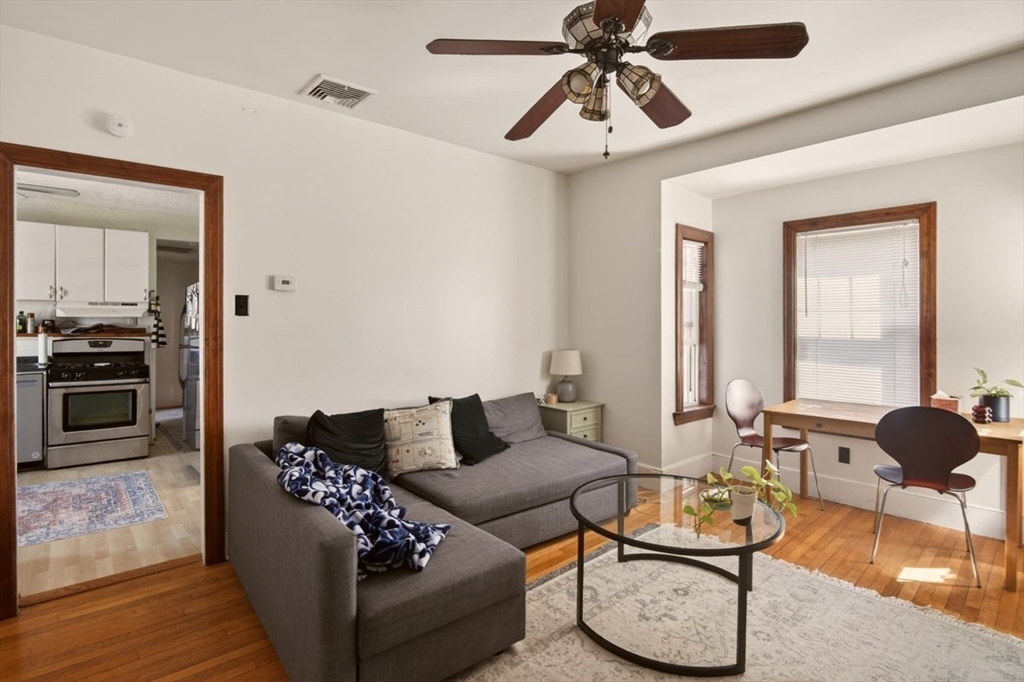 23 Quincy St Property Photo 20