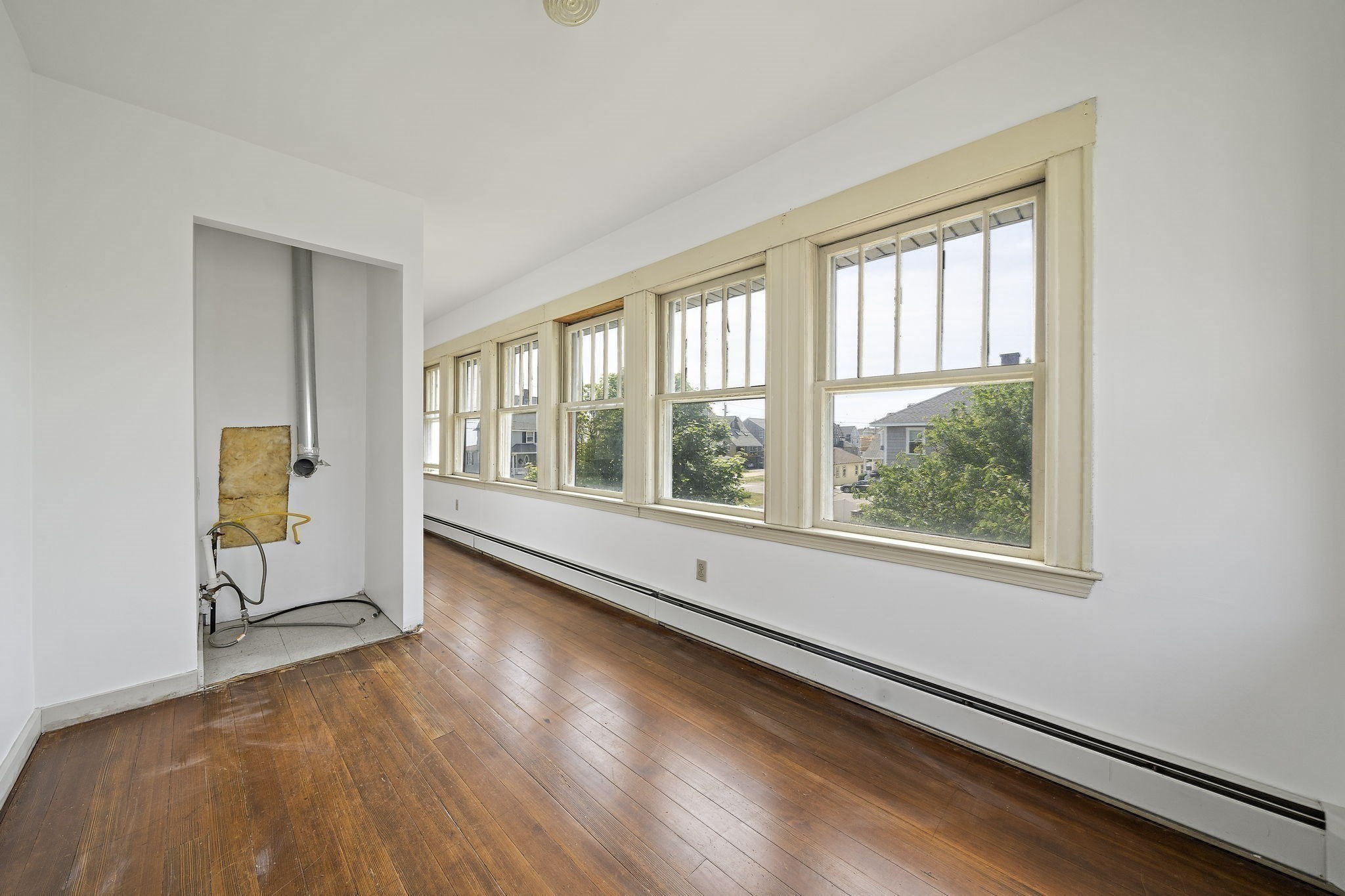 44 P St Property Photo 28