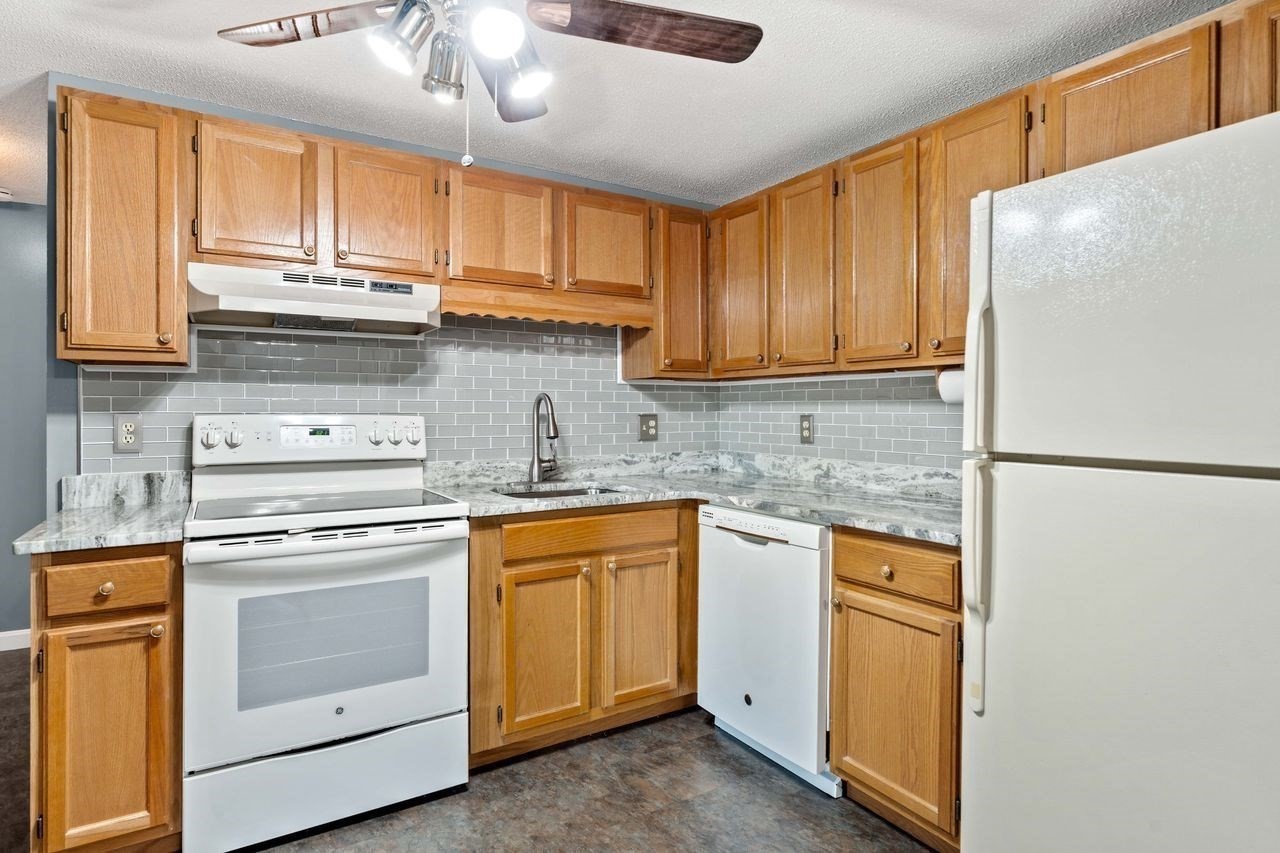 67 Randolph Dr # 67 Property Photo 5
