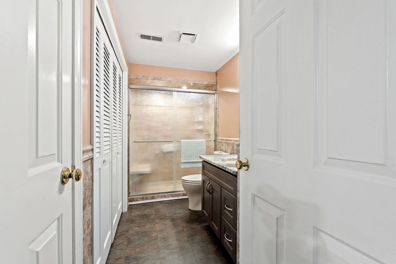 67 Randolph Dr # 67 Property Photo 12