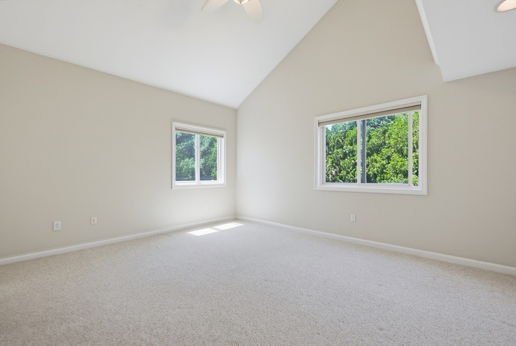 33 Half Crown Cir # 33 Property Photo 25