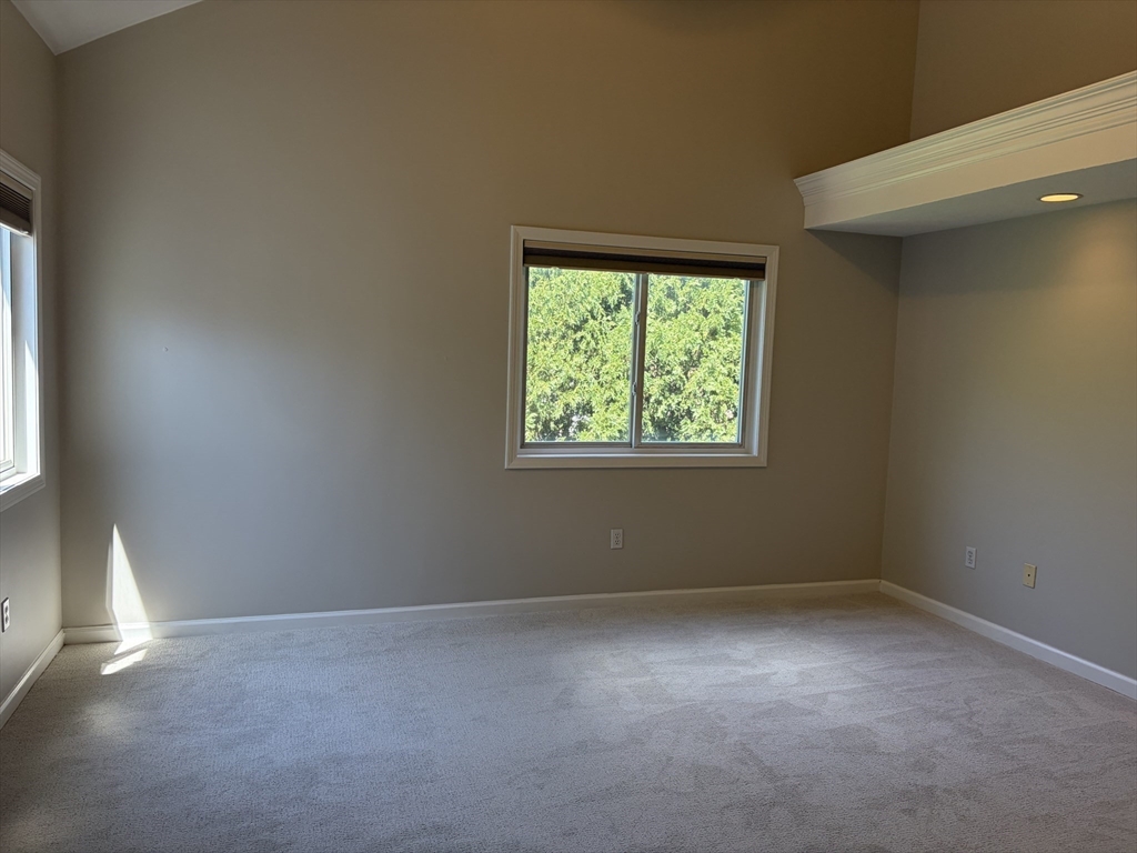 33 Half Crown Cir # 33 Property Photo 31