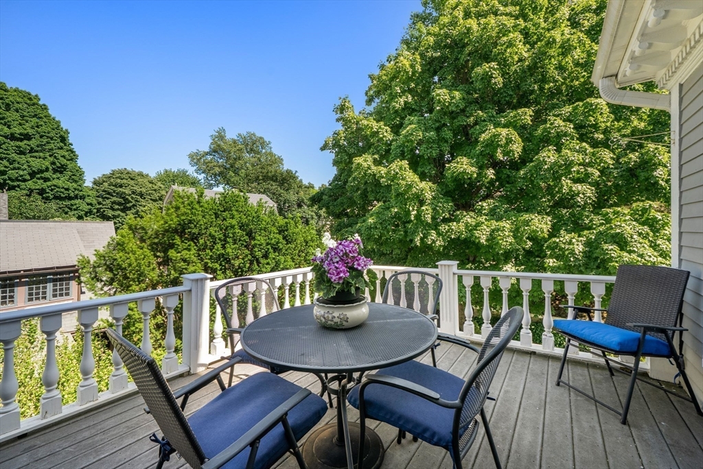 7 Hamilton St # 3 Property Photo 1