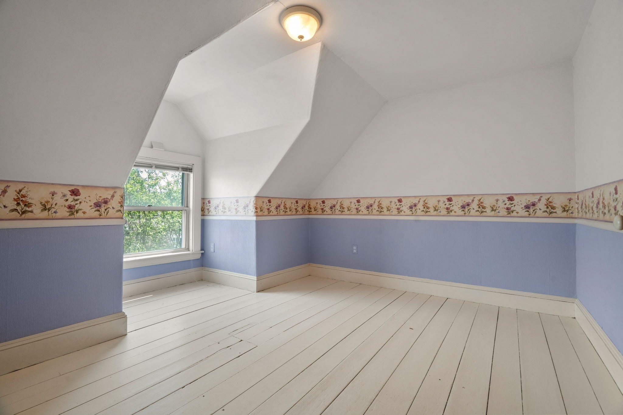 108 Langdon Ave Property Photo 16