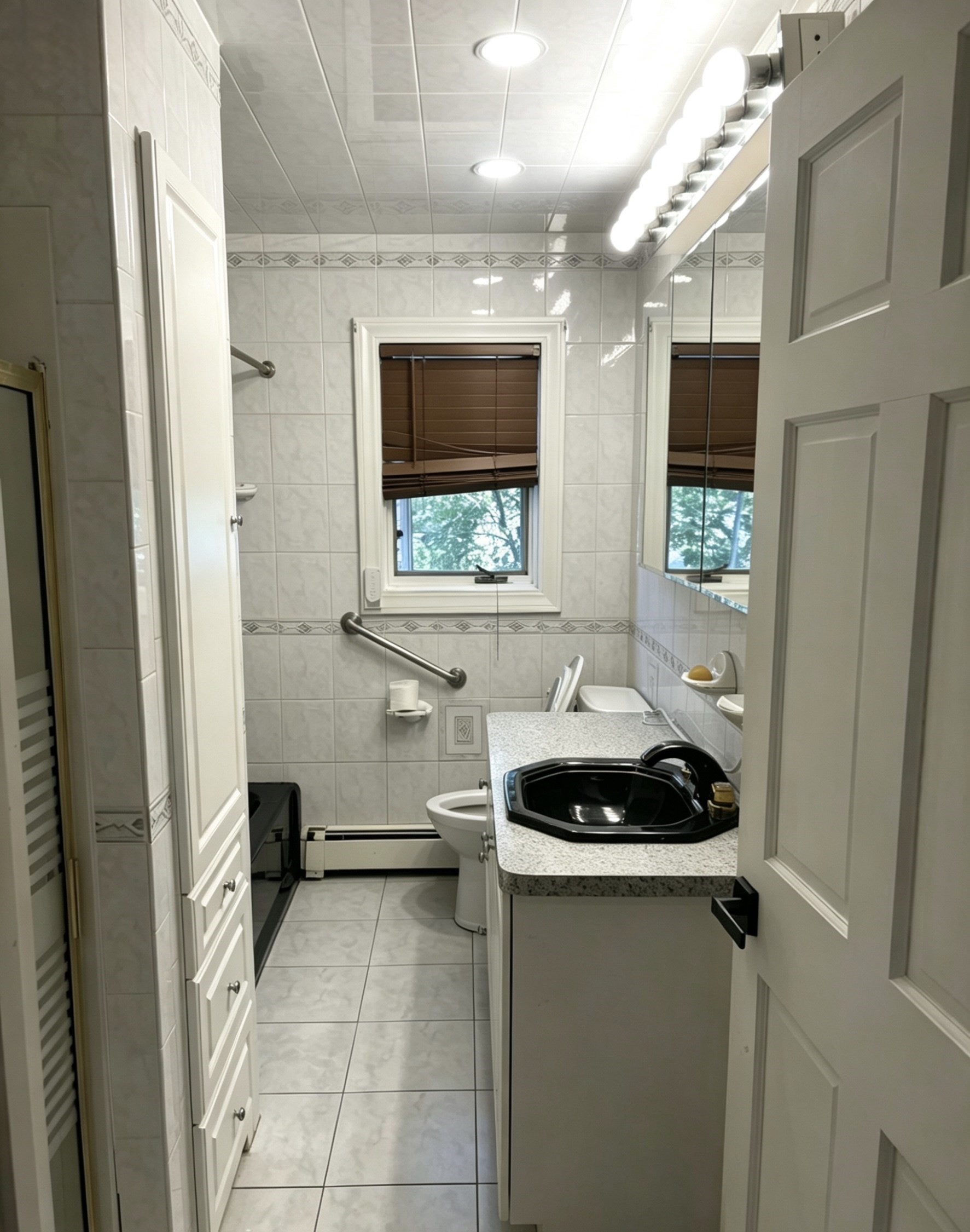 52 Clarendon St Property Photo 8