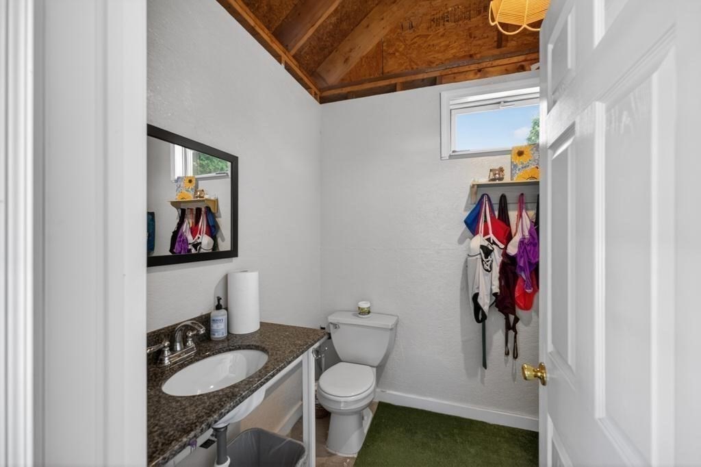 185 Rosewood Road Property Photo 36