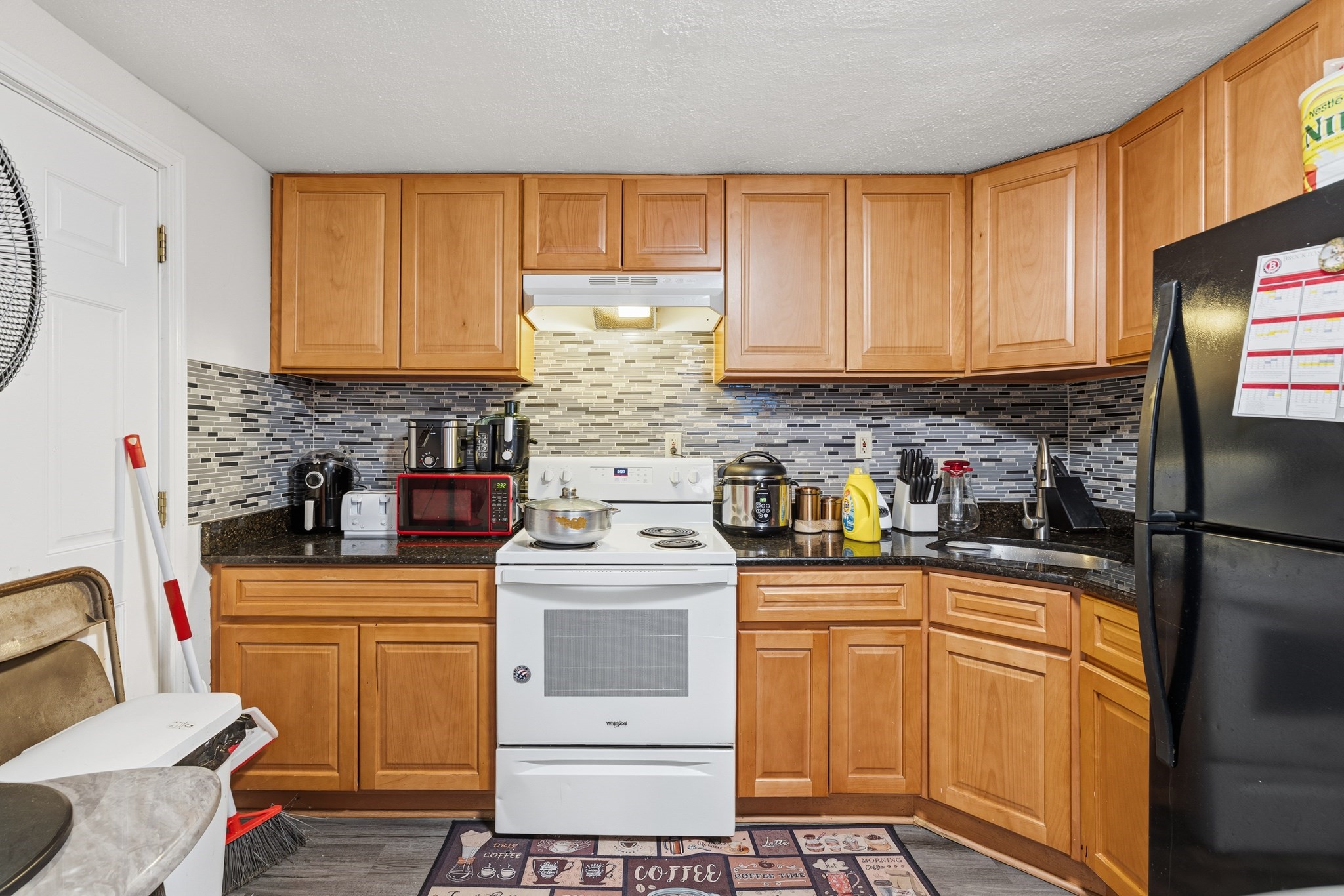 29 Auna Dr # 3 Property Photo 1