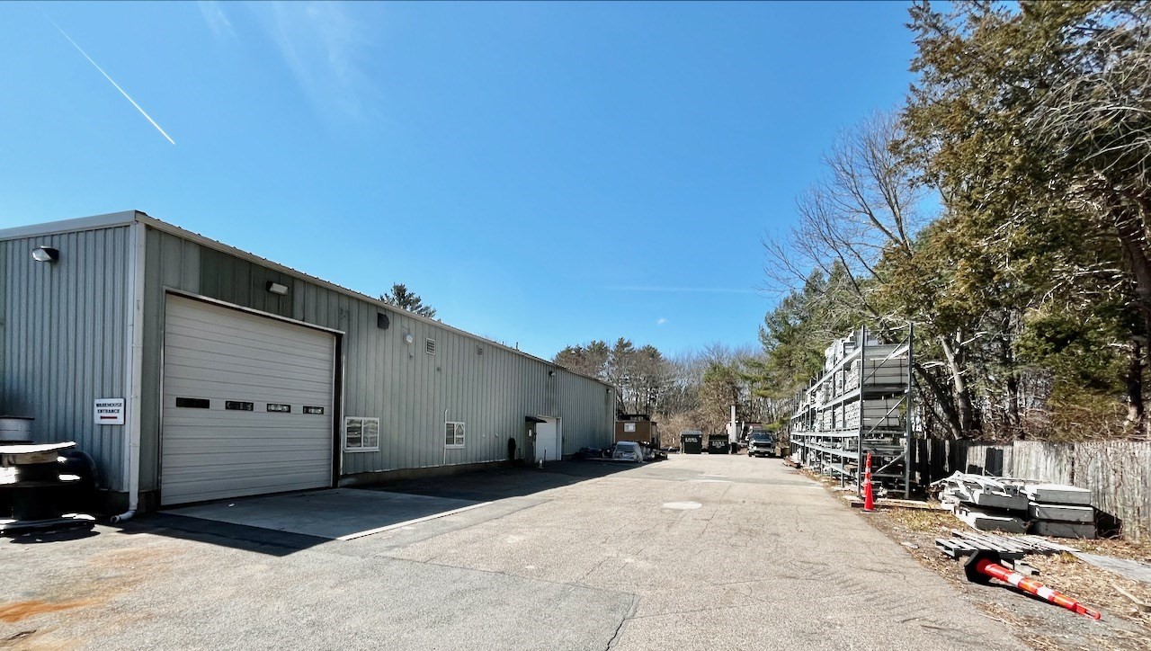 94 Wood Street Property Photo 2