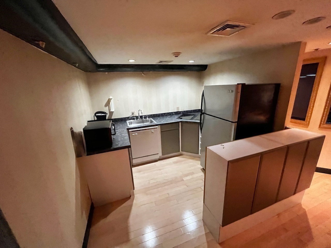 94 Wood Street Property Photo 33