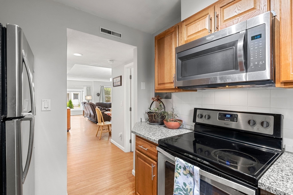 5 Prudence Crandall Lane # 5 Property Photo 8