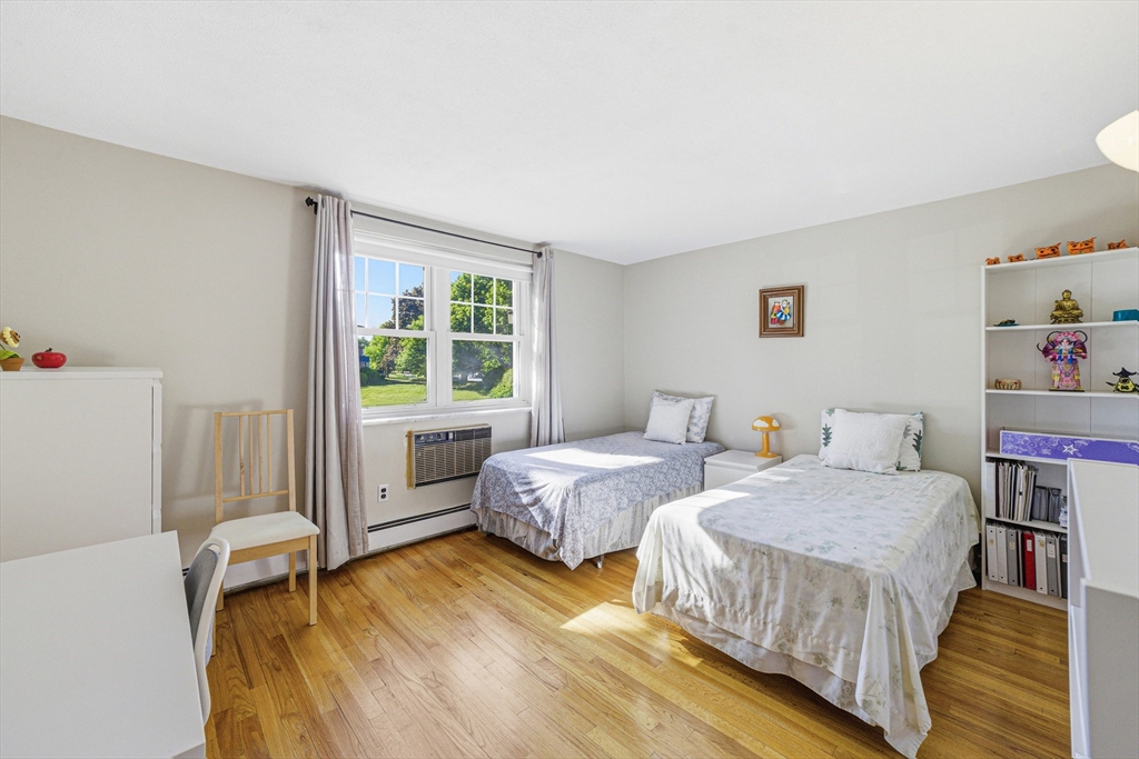 119 Emerson Gardens Rd # 119 Property Photo 6
