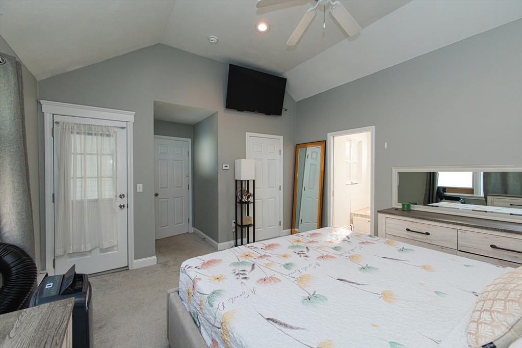 120 Arlington St Property Photo 22