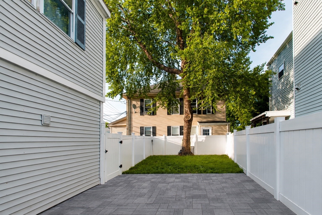 120 Arlington St Property Photo 31