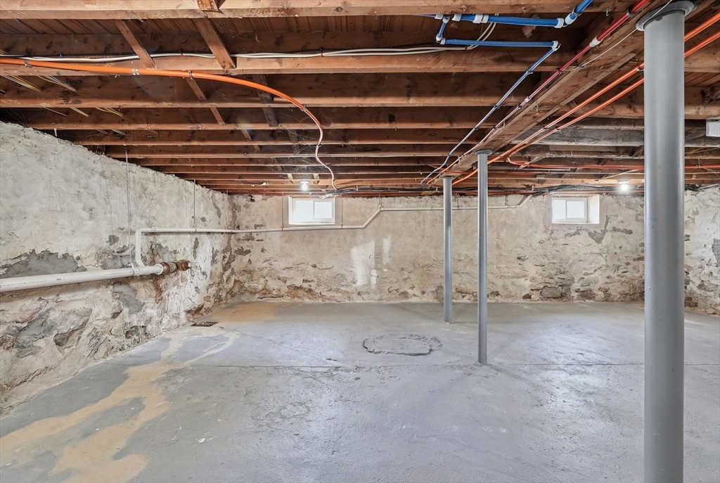 17 Lansing Ave Property Photo 31