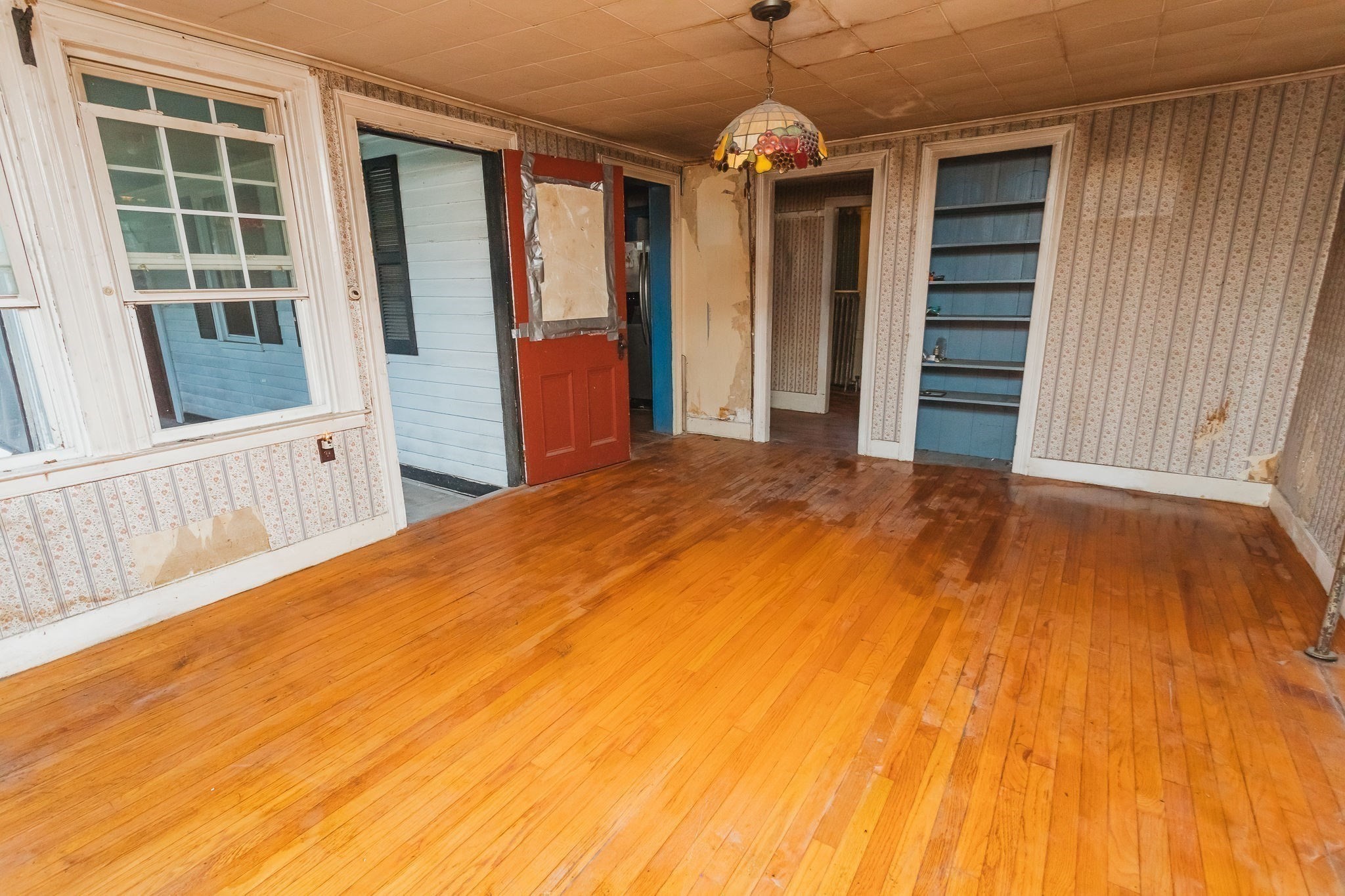 2 Cross Street Property Photo 7