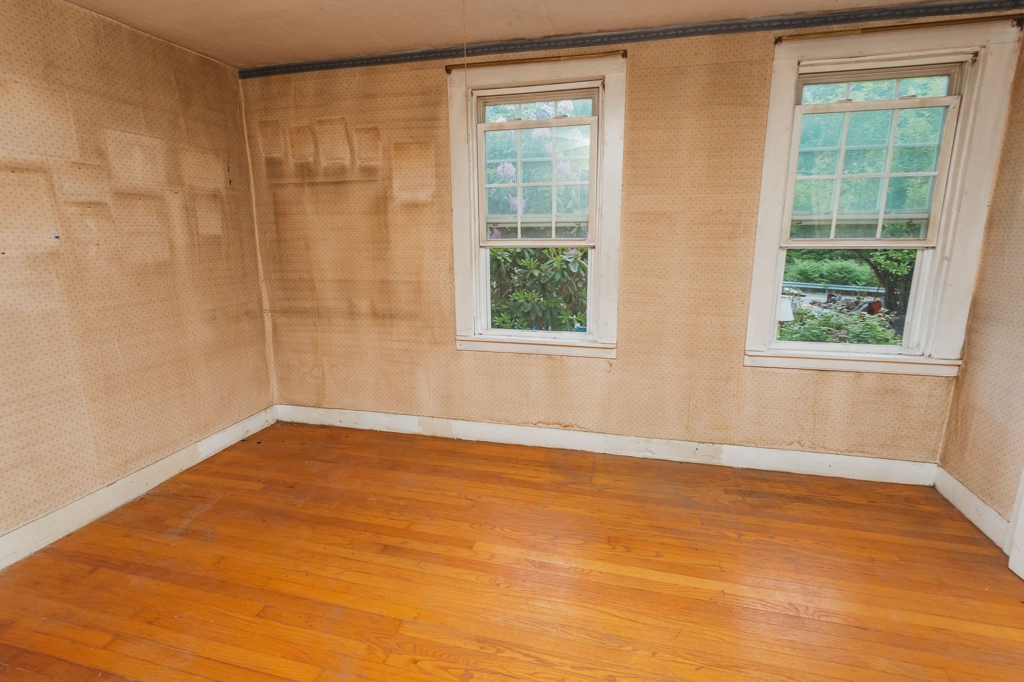 2 Cross Street Property Photo 13